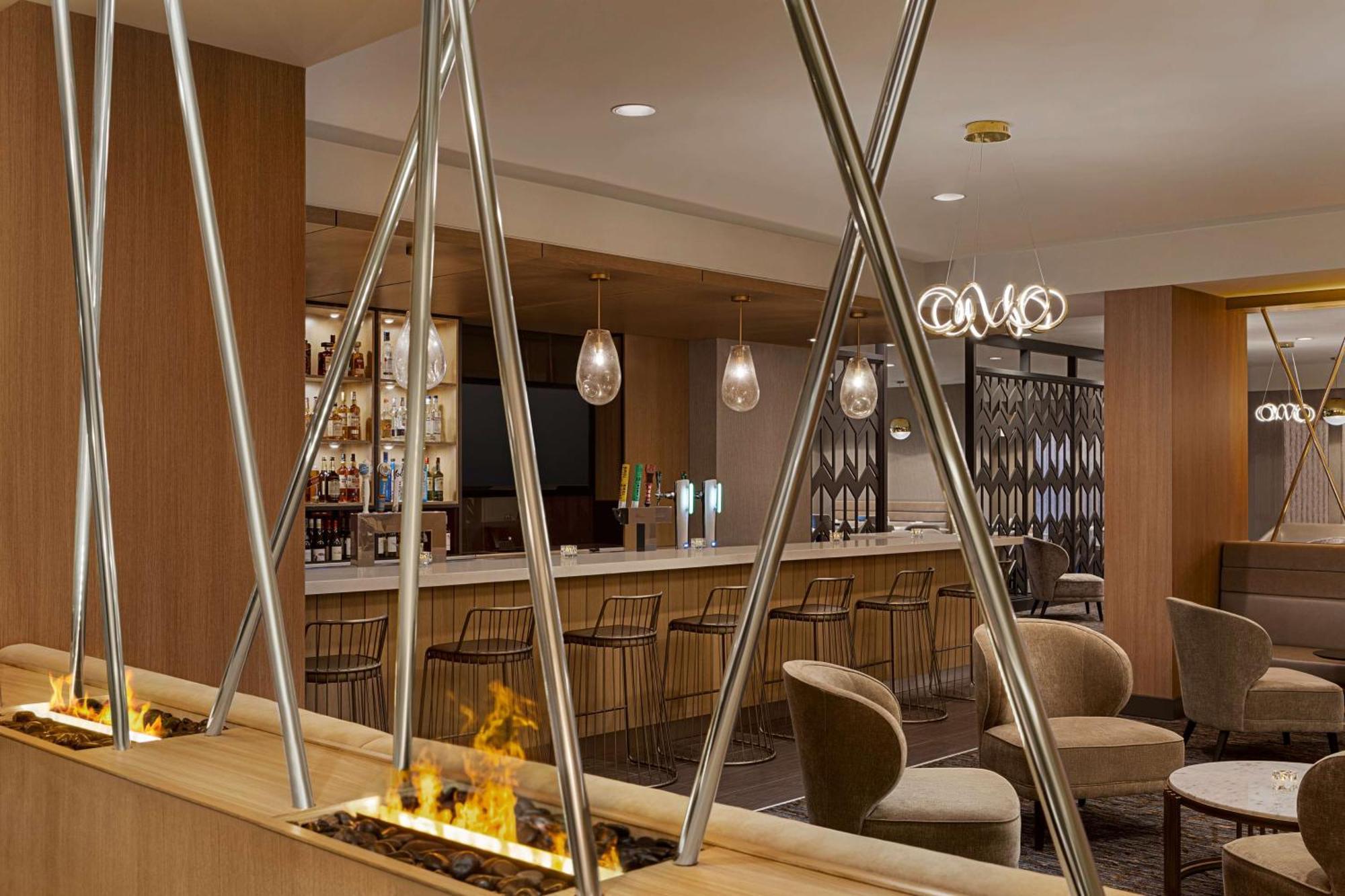 Doubletree By Hilton Pointe Claire Montreal Airport West Hotel Kültér fotó